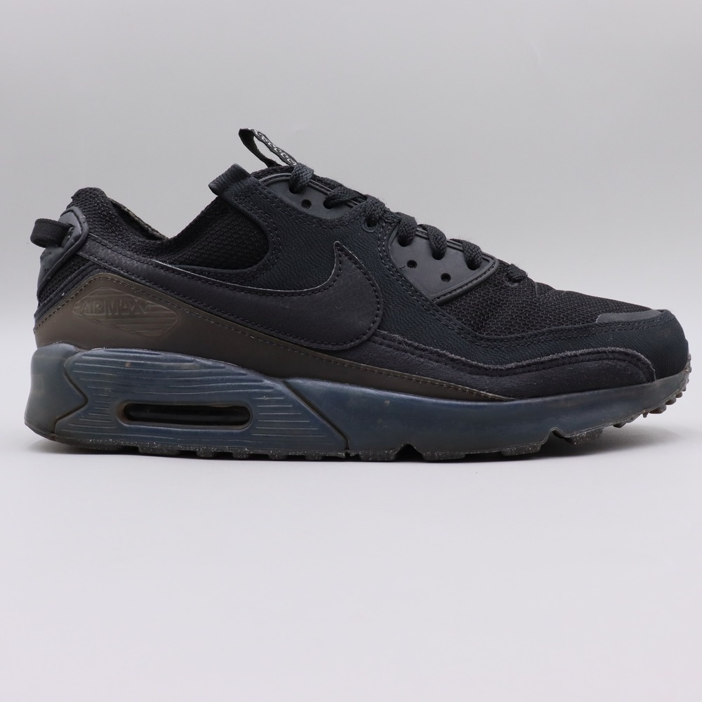 Nike Air Max 90 Terrascape Black Dark Grey Size 11.5 US Mens Sneakers DQ3987-002